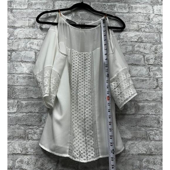 Sachin + Babi for Ankasa White Off Shoulder Short Sleeve Lightweight Blouse Sz 4 - Picture 4 of 6